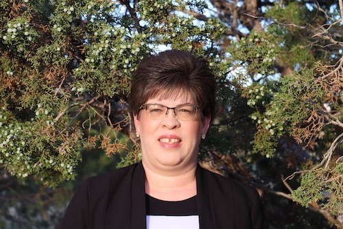 Rhea Flora – REMAX Rise Up